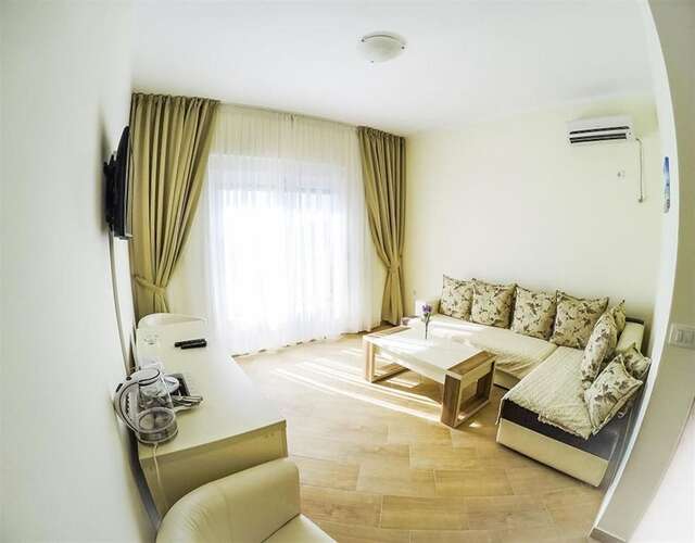 Апартаменты EDEM Apartments Утьеха-73